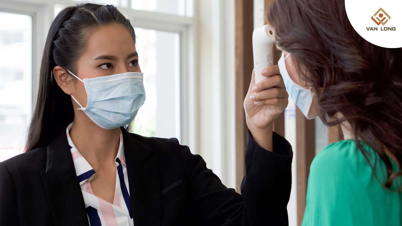 hạ sốt cho người lớn