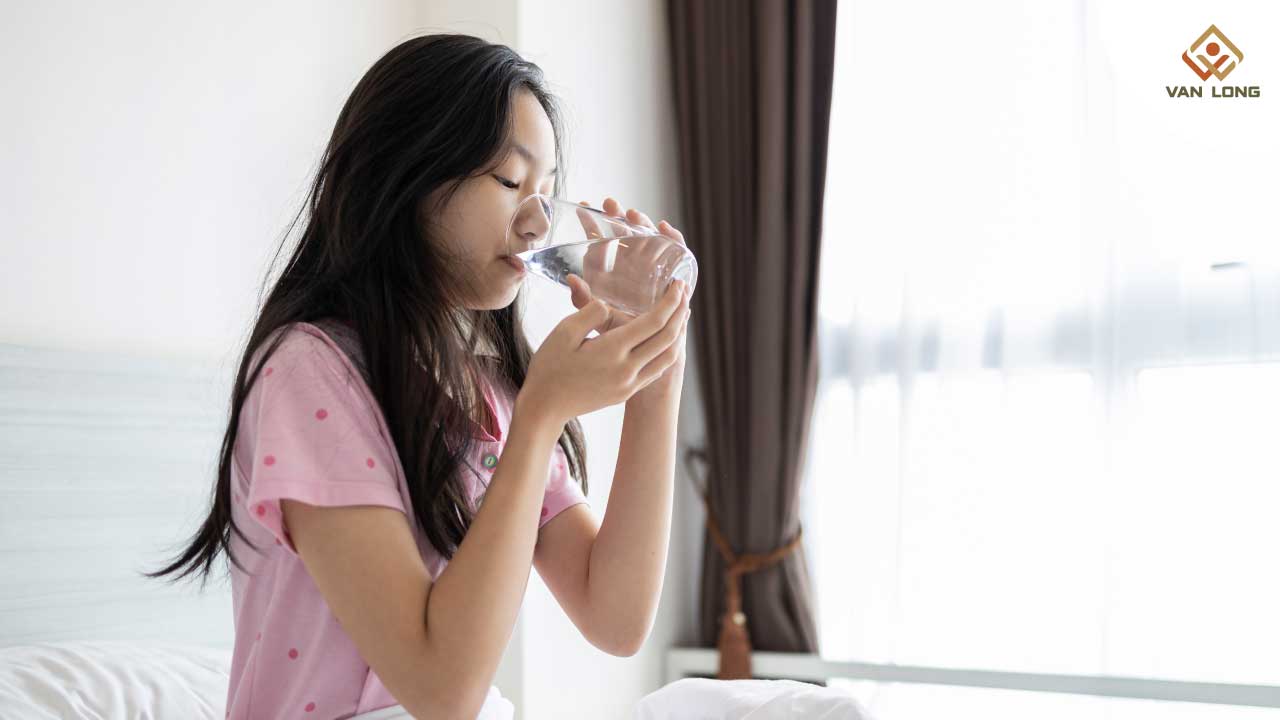 khi nào cần hạ sốt